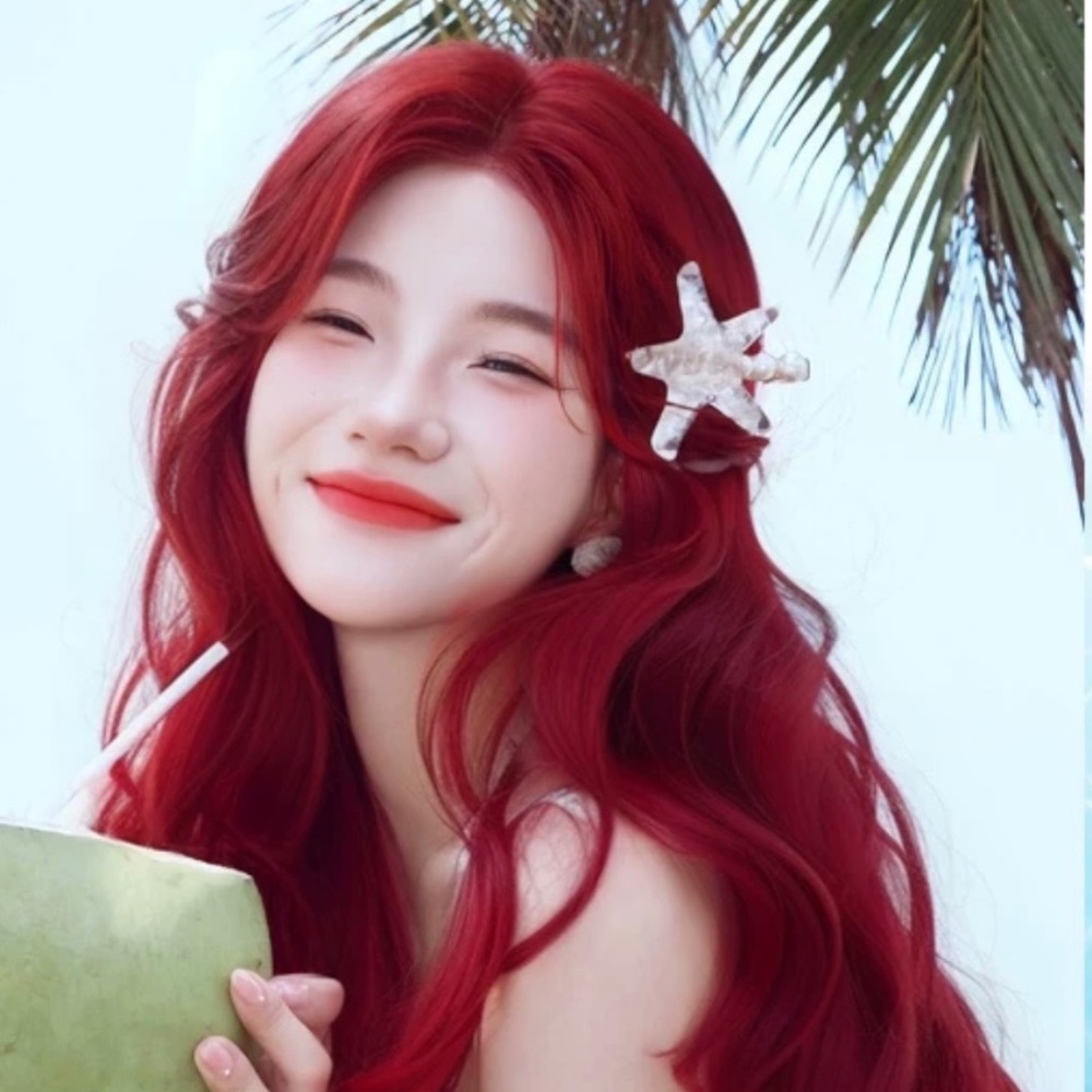 NWT. Natural Looking Long Wavy Wig in Dark Red